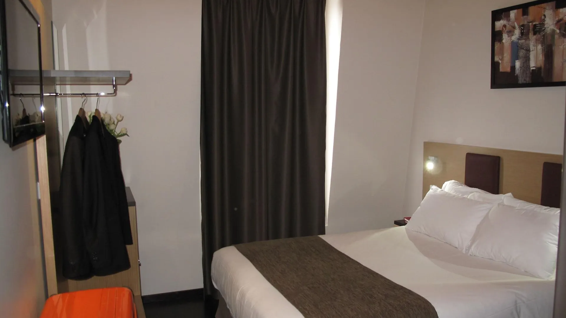 Source Hotel Paris