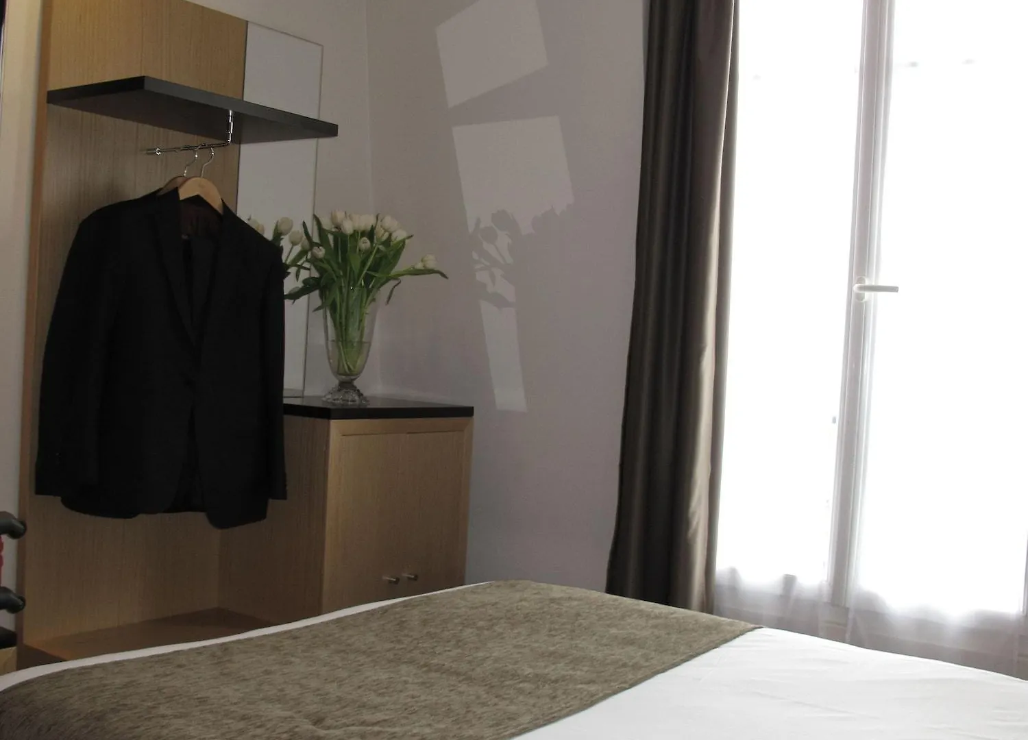 Source Hotel Paris France