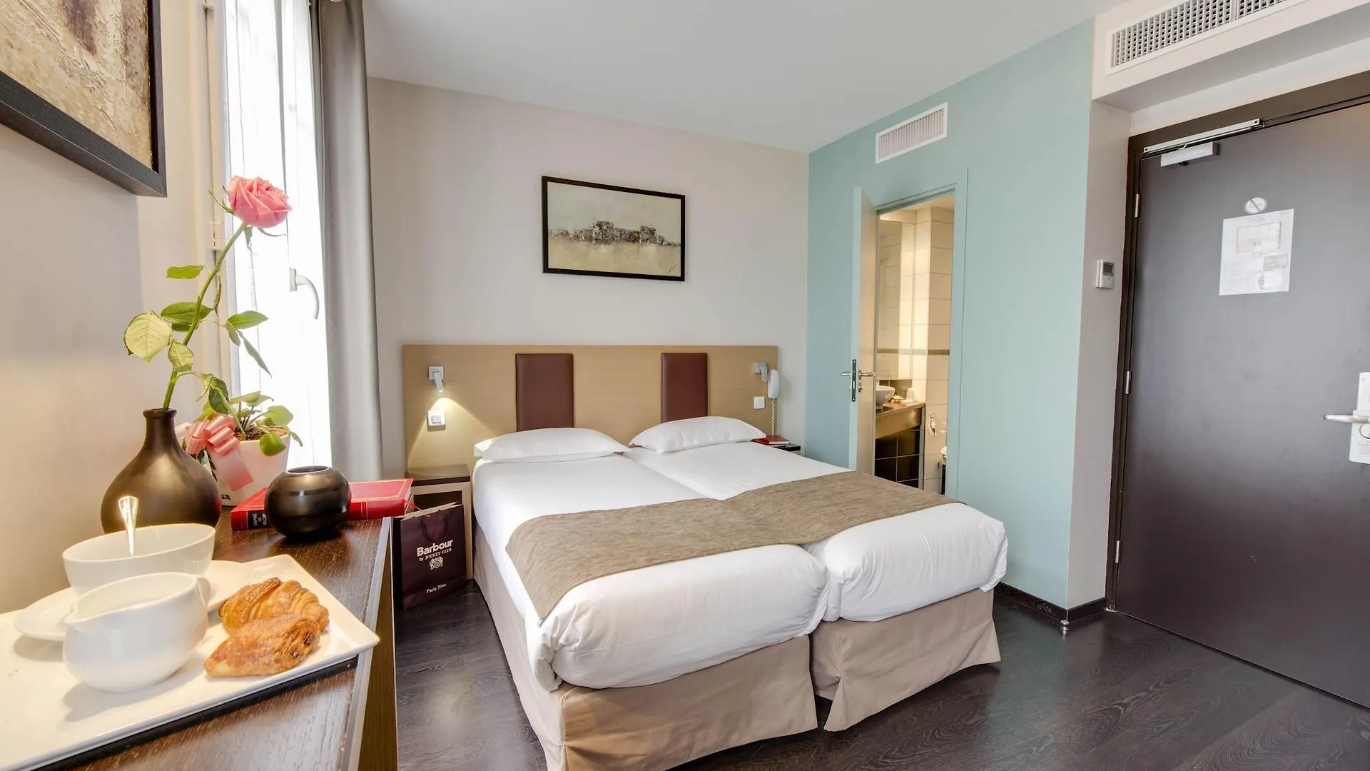 Source Hotel Paris