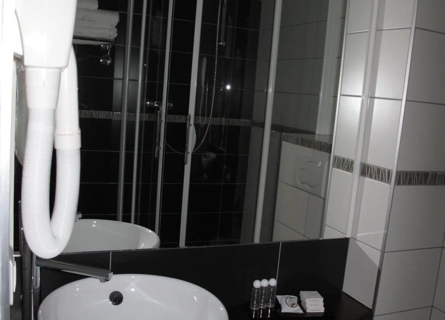 Source Hotel Paris