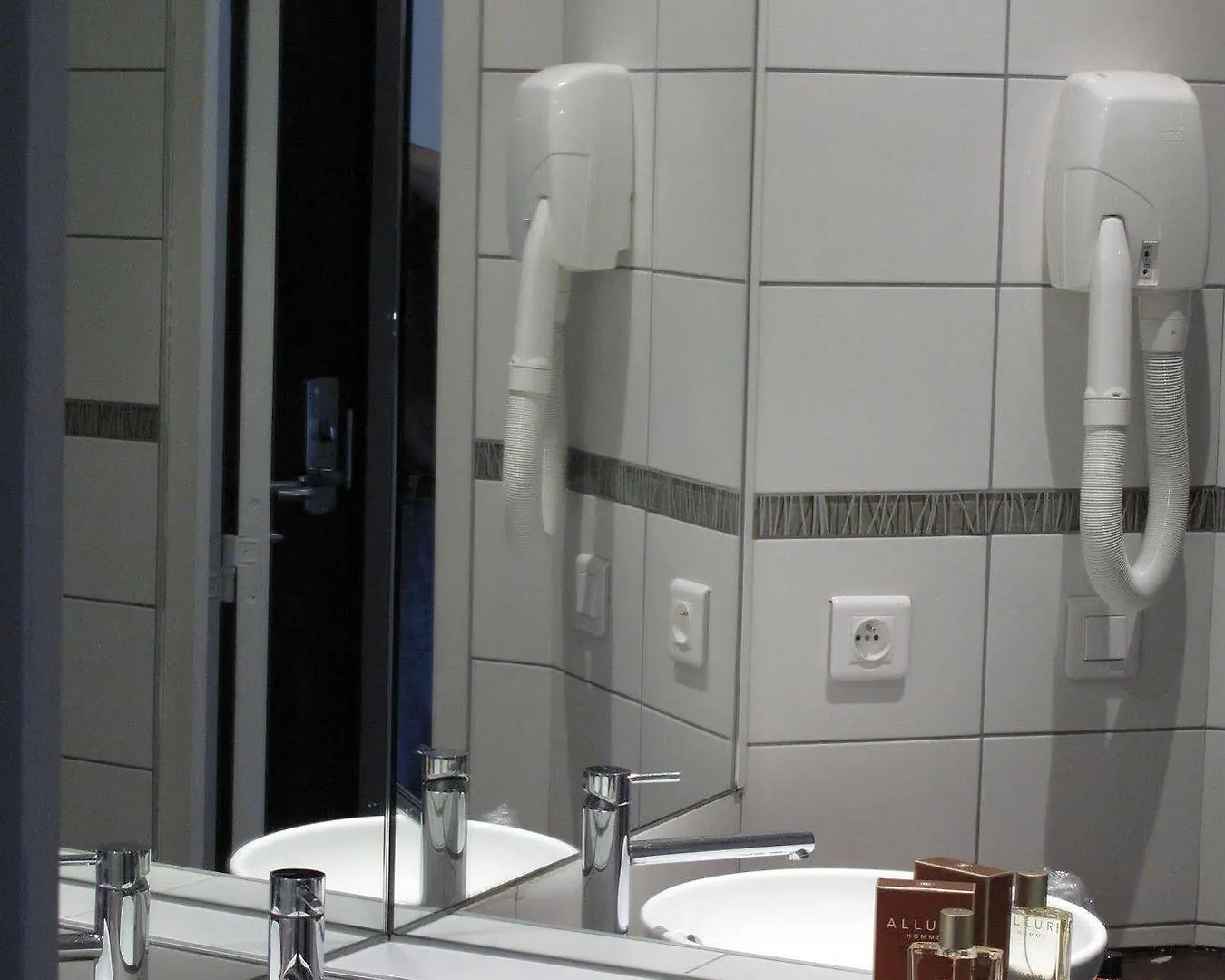 Source Hotel Paris